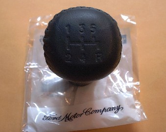 Mustang Cobra 5-speed shift knob leather OEM mid 90's