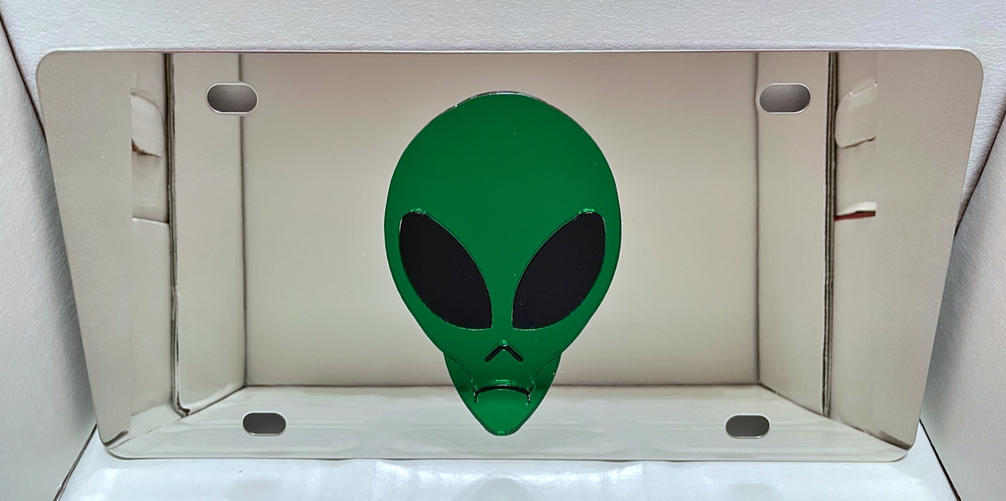 Alien Head green vanity license plate car tag