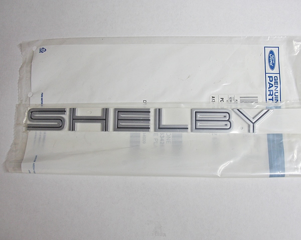 2007 Ford Mustang SHELBY GT500 rear emblem