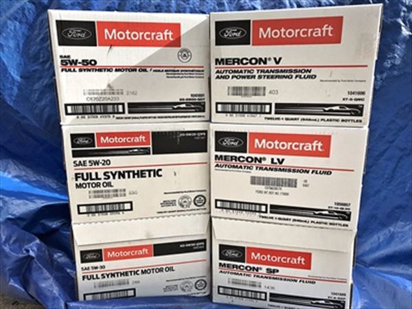 Motorcraft fluid cases